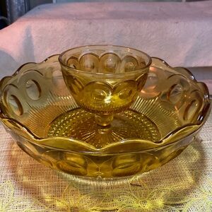 Vintage Indiana Glass CO. Kings Crown Amber Chip & Dip Bowl